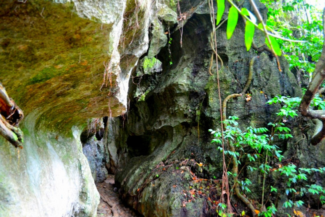 ugong rock DSC 0236
